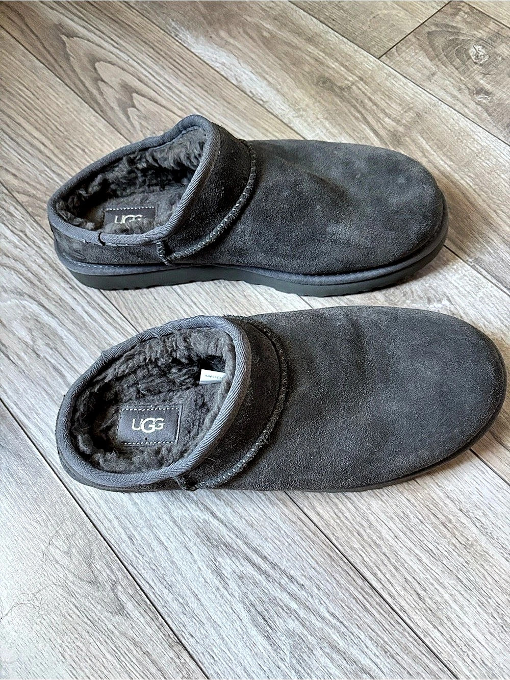 UGG Tasman Slipper Black US 12